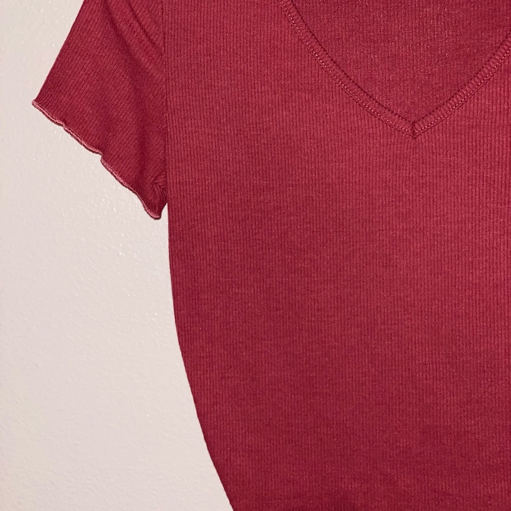 Basic crop top - Picture 2 of 2